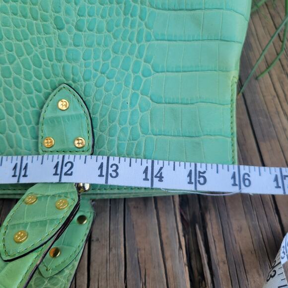 Kate Spade Green Faux Croc Embossed Leather Shoulder Bag | Style 14258 | Gold - Picture 9 of 12